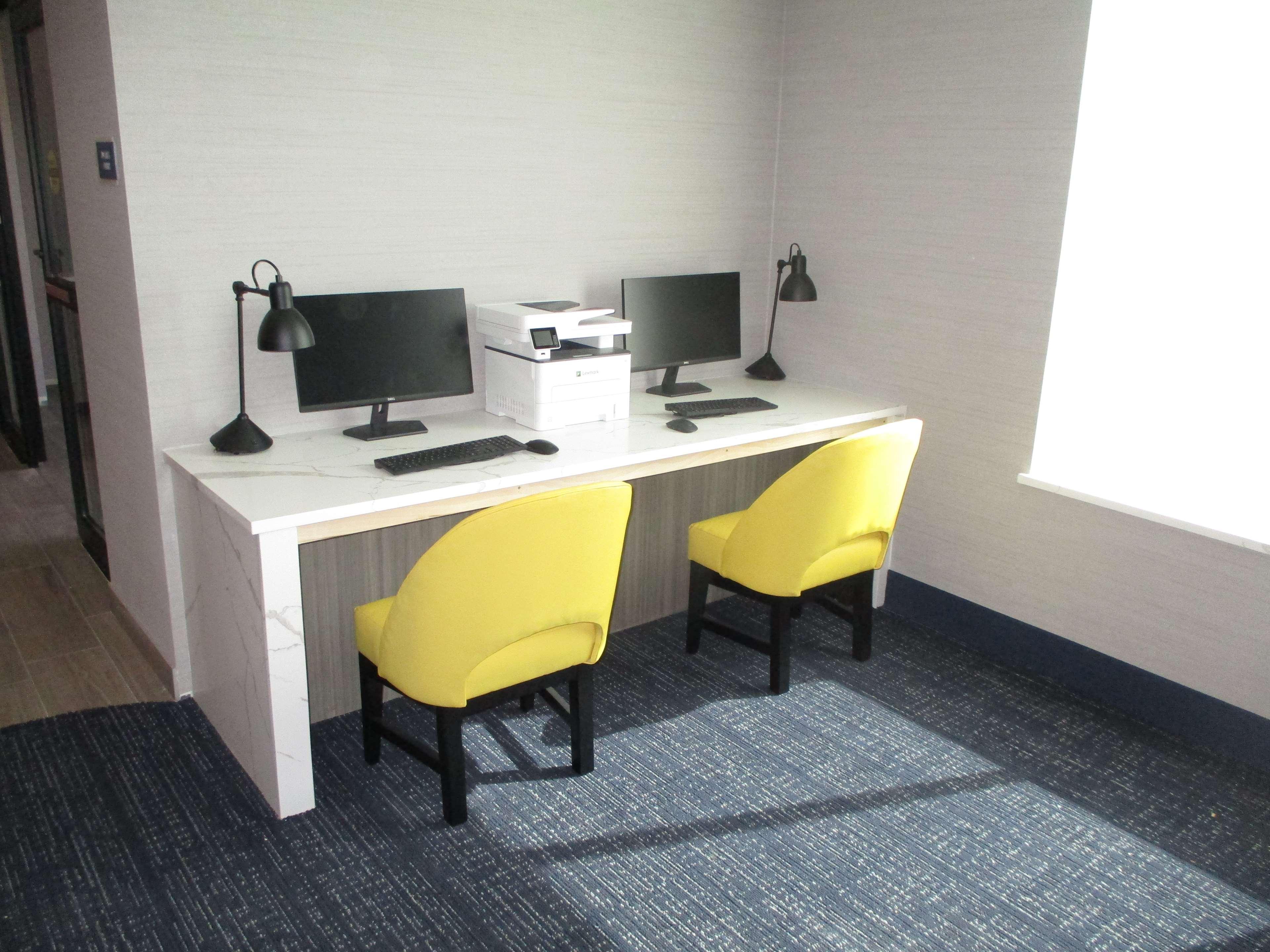 Best Western Plus Choctaw Inn & Suites المظهر الخارجي الصورة